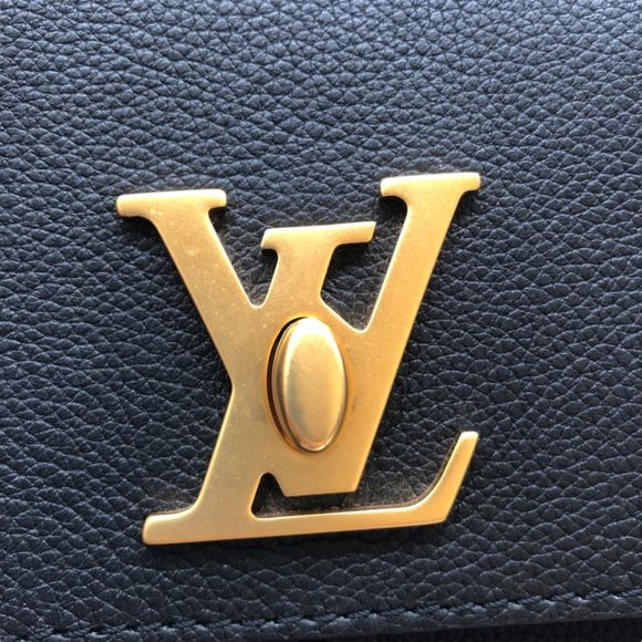 Louis Vuitton Lock Me Backpack Mini Black Daypack - Picture 6 of 7